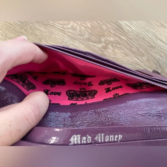 Juicy Couture Purple Wallet with Gold Accents - Picture 6 of 7